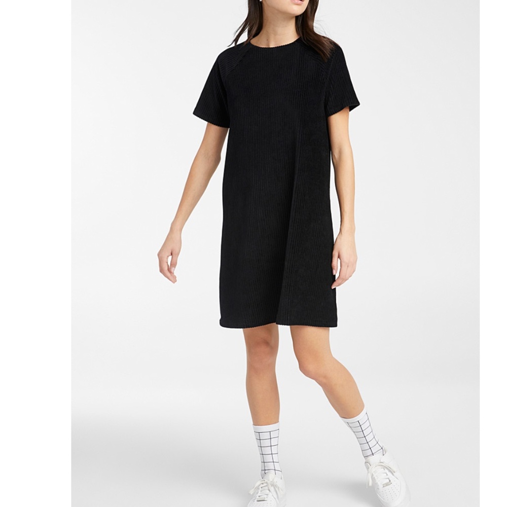 Black minimalist corduroy short sleeve t-shirt dress NWT